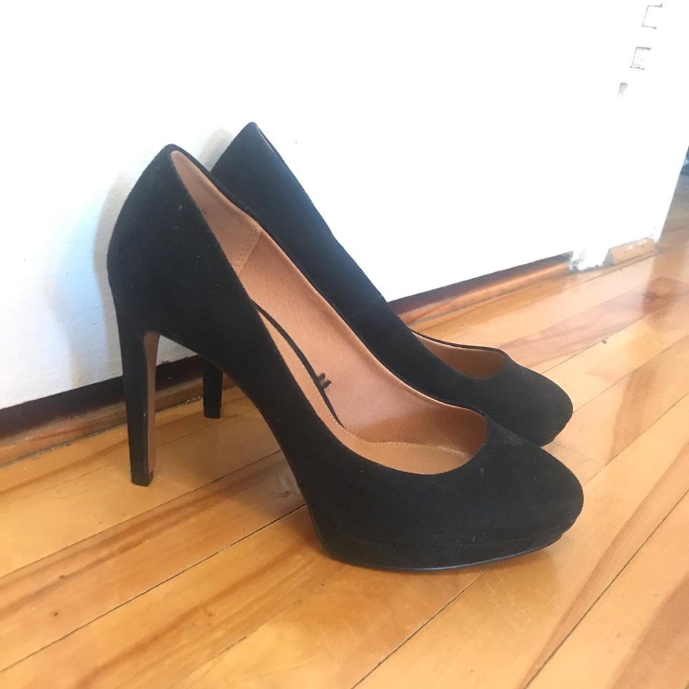 Classic Black Pumps